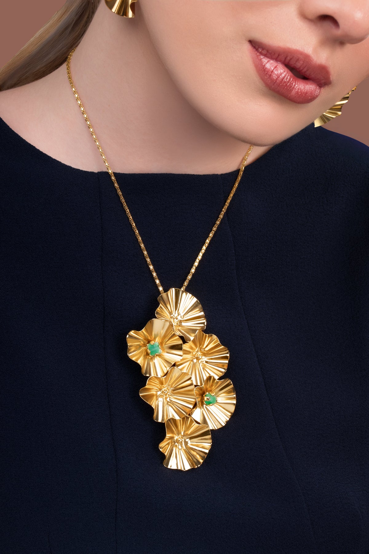 Dije Malva Esmeralda II Dorado