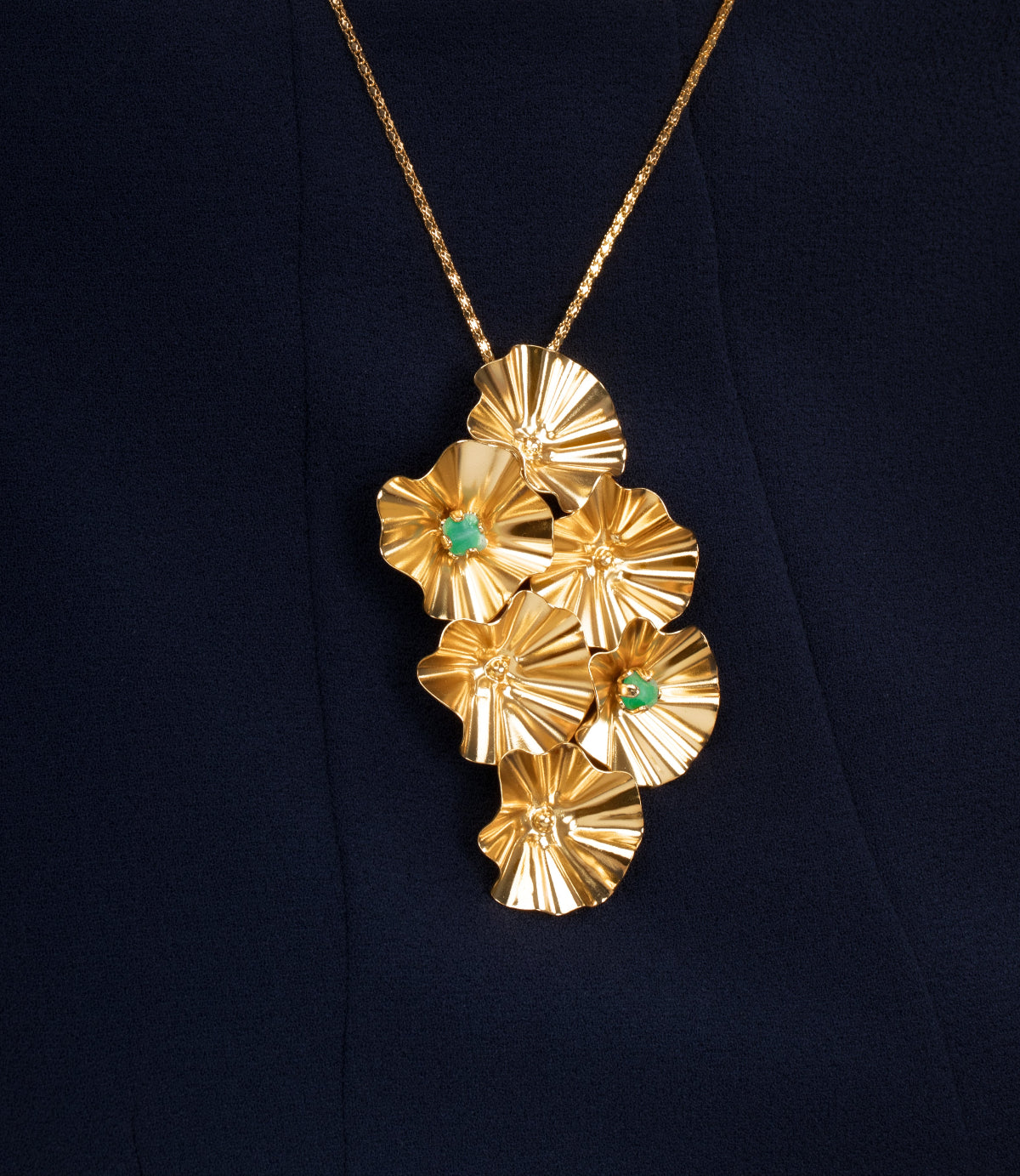Dije Malva Esmeralda II Dorado