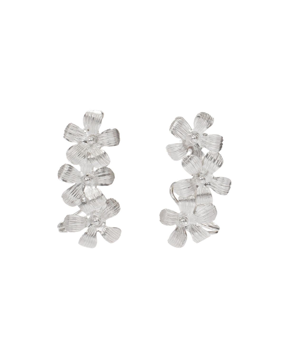 Aretes Tres Margaritas en Plata 950